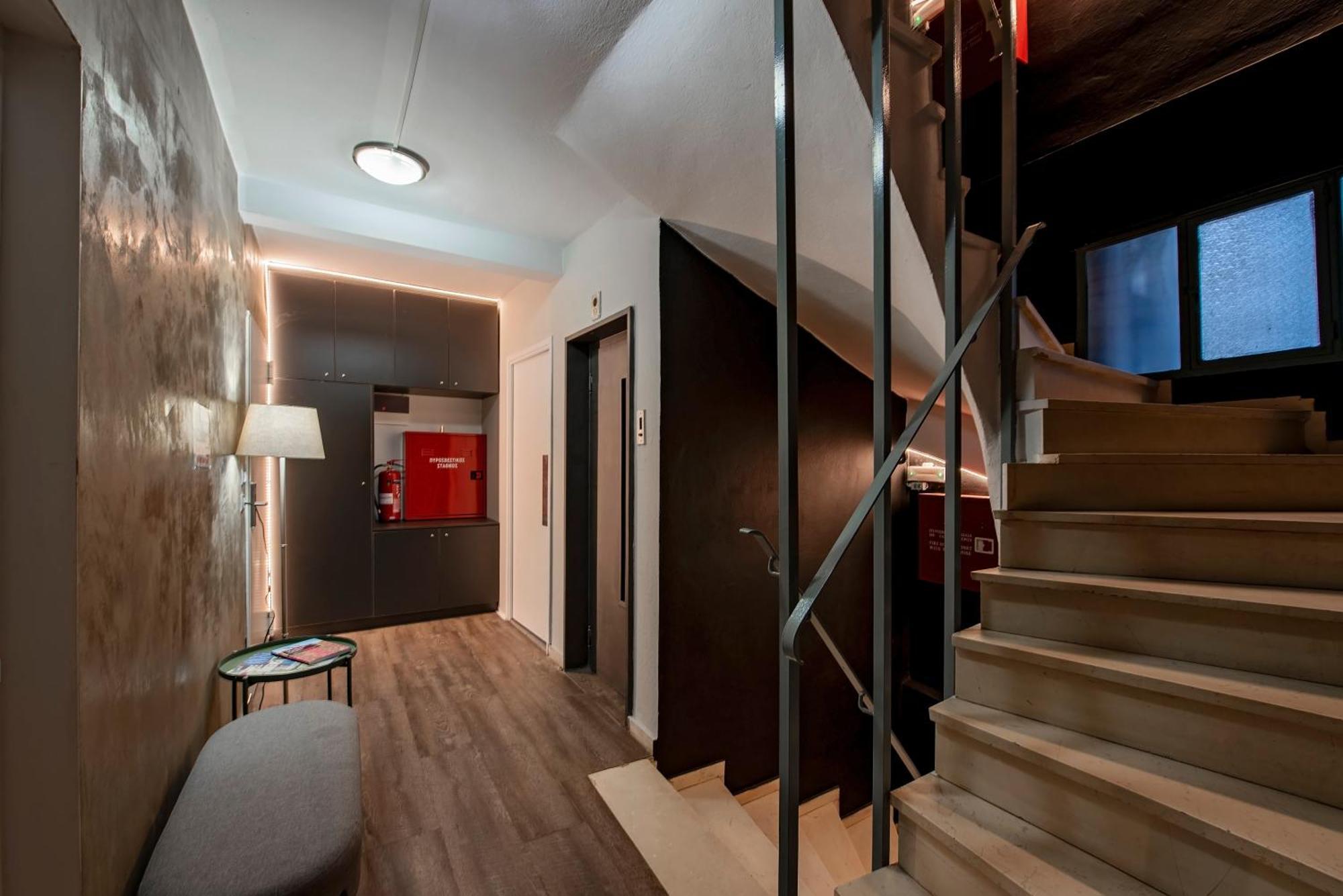 Bedbox Hostel *