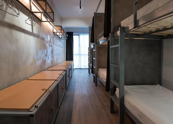 Bedbox Hostel